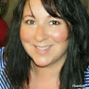 Meet your Posher, Lora